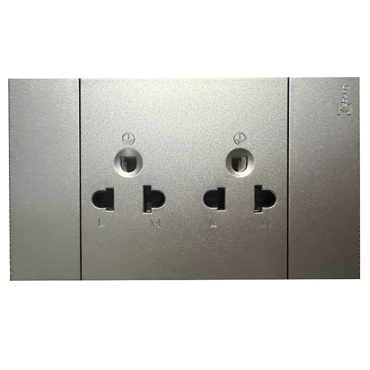 Double Socket Outlet